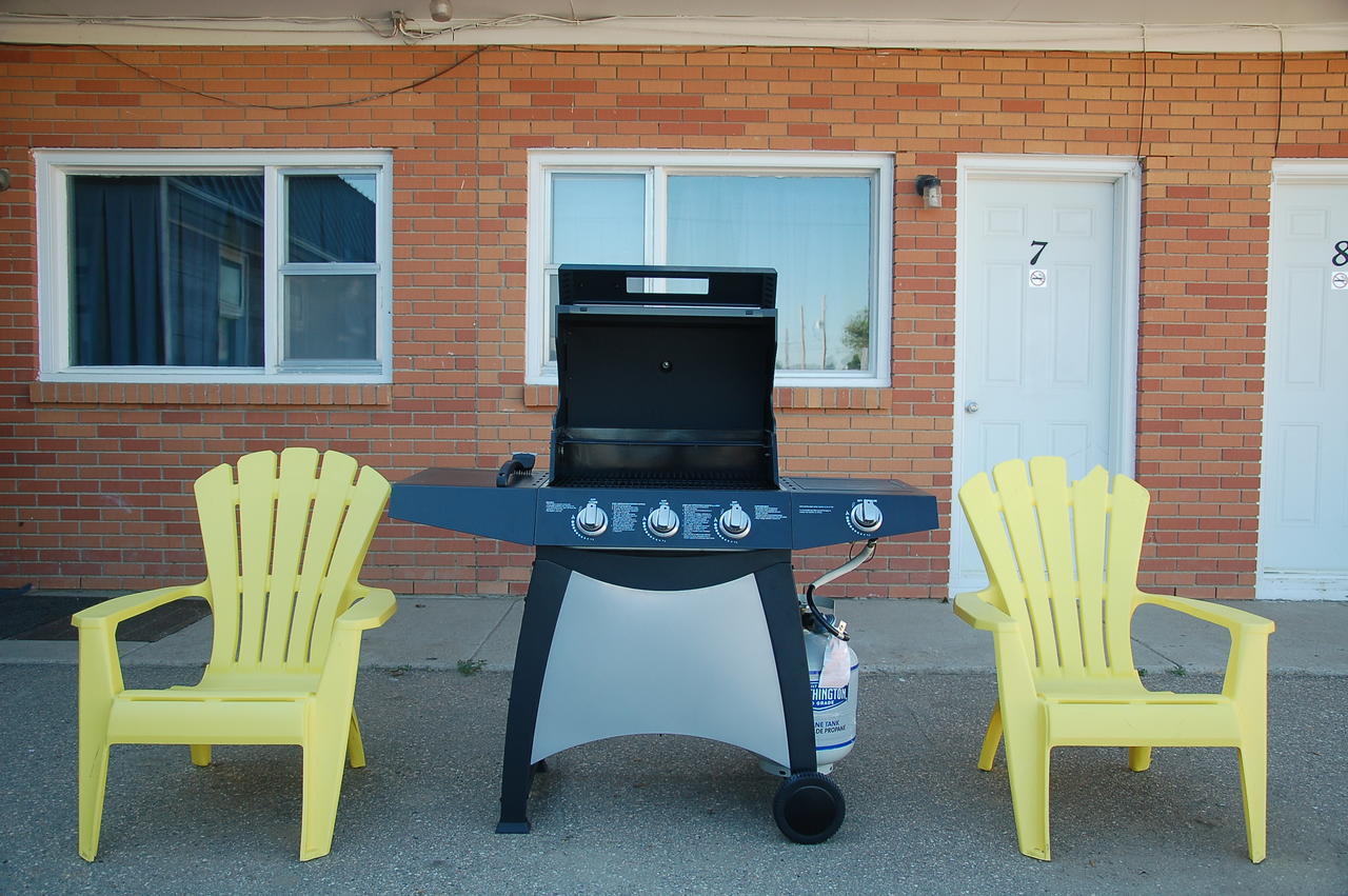 Stardust Motel Shaunavon Экстерьер фото